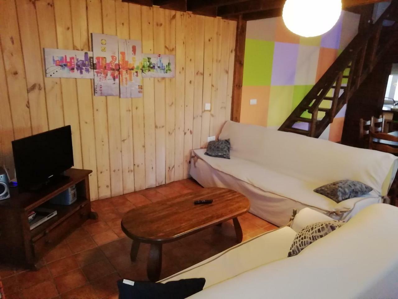 La Casa De Colores Villa Munopepe Esterno foto